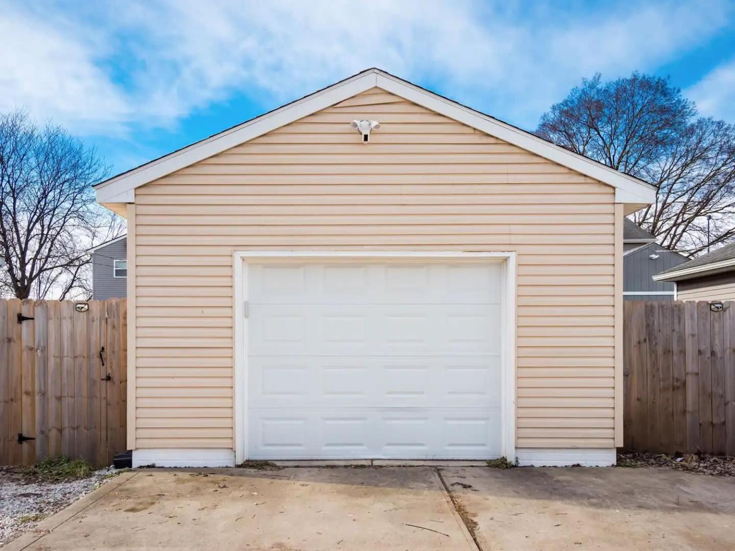 Urban Oasis W Hot Tub Near Downtown & Arena District * Columbus